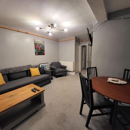 City Centre Room, Wifi, Share Facility Swansea Dış mekan fotoğraf
