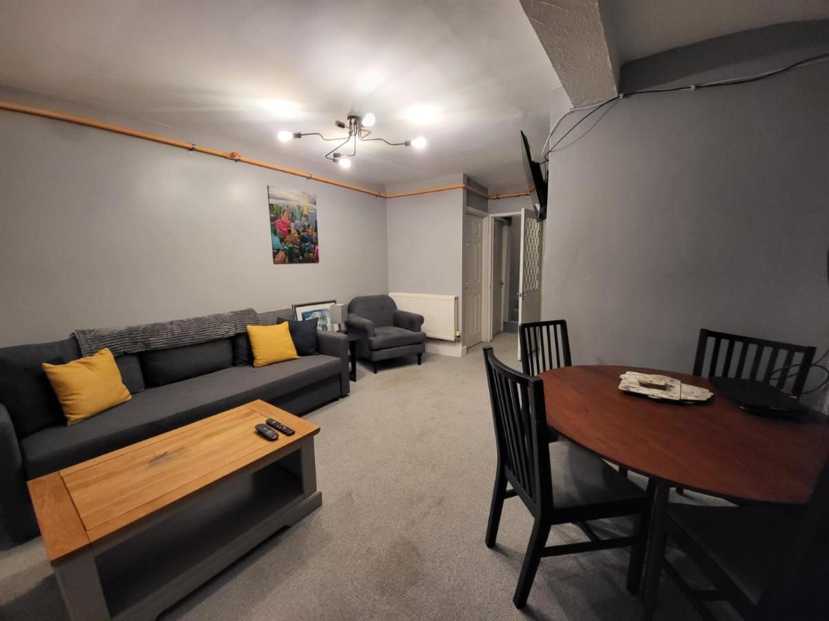 City Centre Room, Wifi, Share Facility Swansea Dış mekan fotoğraf